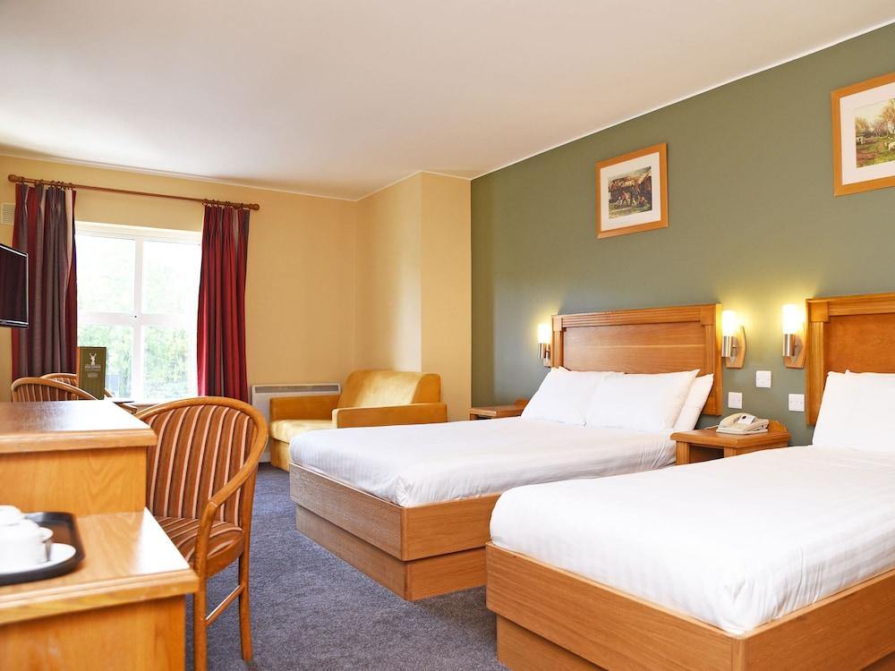 Springs Hotel
